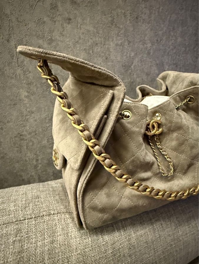 🩶 CHANEL 25 Bag 小號|灰色麂皮|霧金扣|人氣夢幻新款 🩶-1