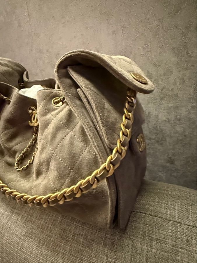 🩶 CHANEL 25 Bag 小號|灰色麂皮|霧金扣|人氣夢幻新款 🩶-2