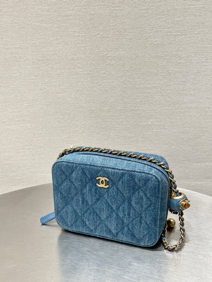 香奈兒 Chanel  牛仔金球相機包 31開-1