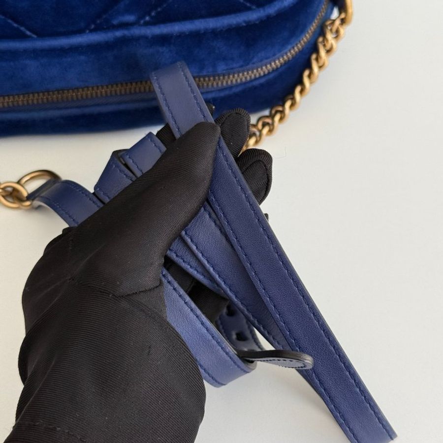 98新🆕 Gucci 古馳 GG Marmont 相機包 寶藍色絨布金釦-14