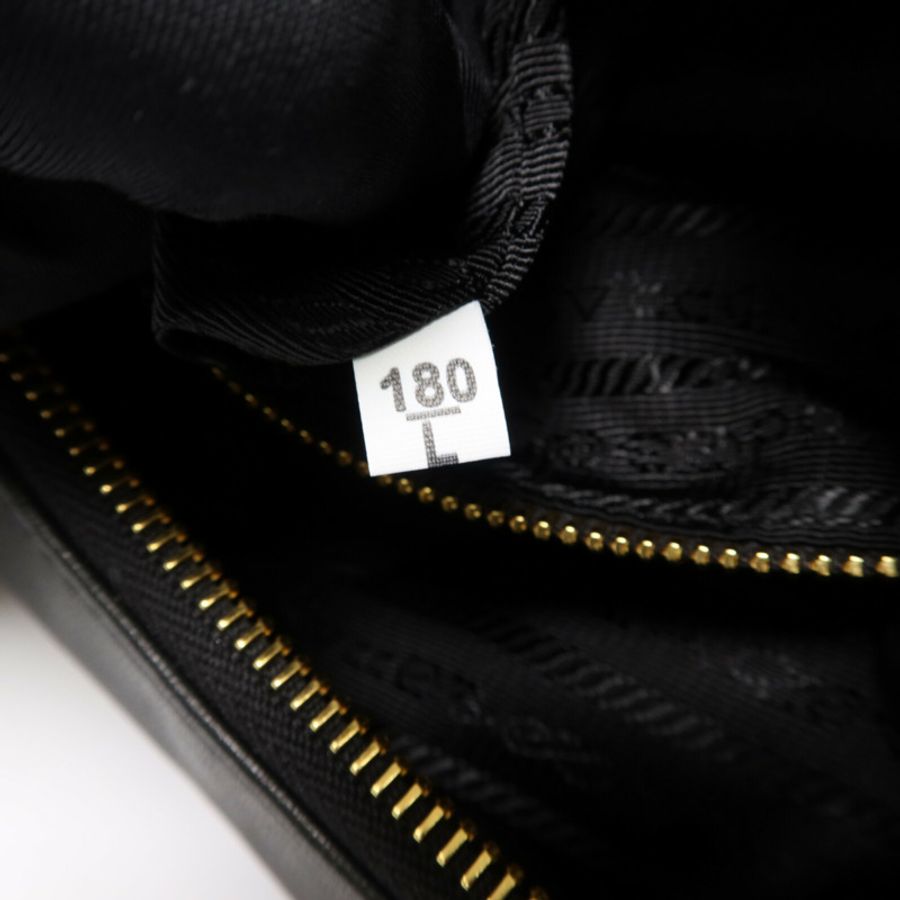 PRADA 牛皮皮革Explore Large肩背袋-6