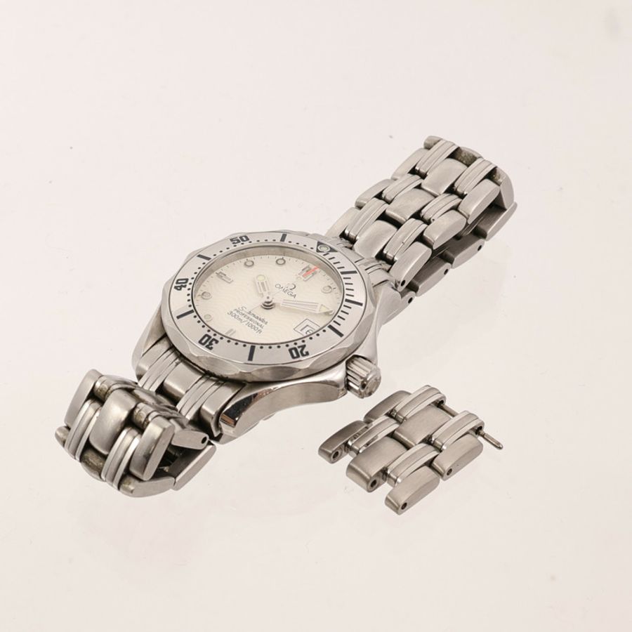 OMEGA SeaMaster 300 2582.20-10