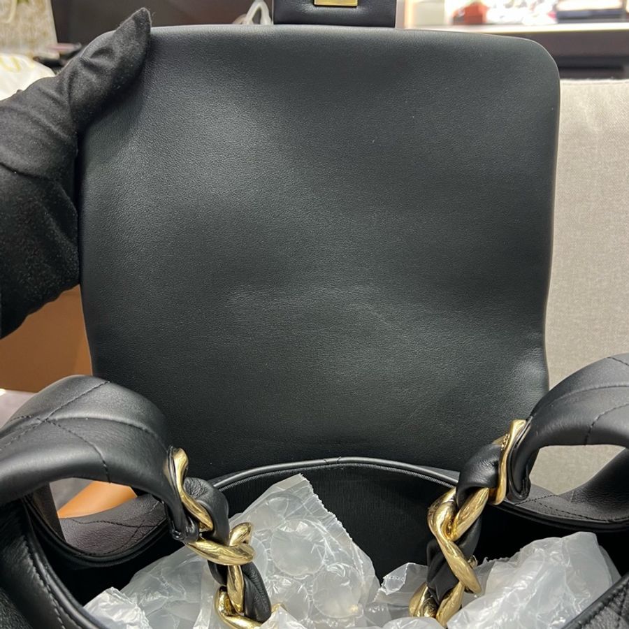 Chanel 香奈兒25K黑金hobo嬉皮包大號 芯片款 底長35cm配塵袋-9