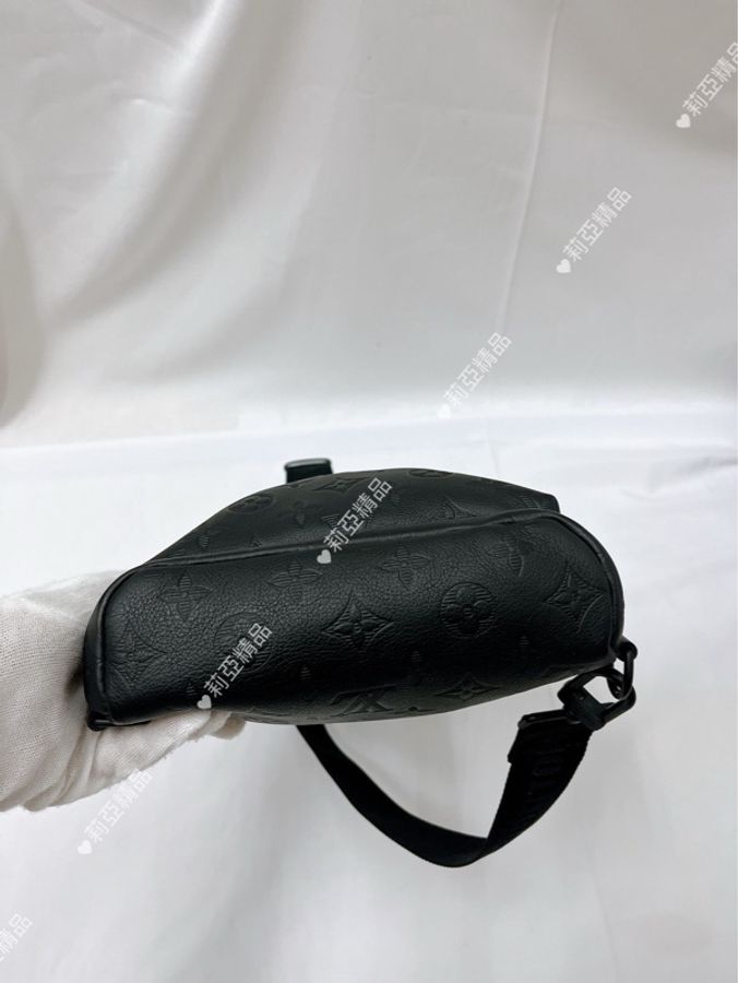 莉亞精品♡ LV M26730 Duo 黑壓紋 胸包 二手美包-7