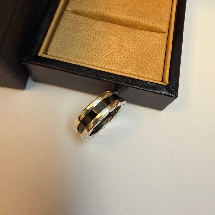Bvlgari save the children 陶瓷慈善戒#53-8