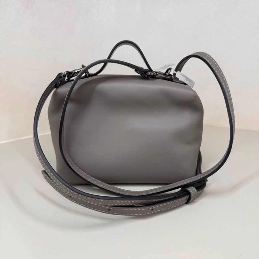 LONGCHAMP Le Pliage Xtra牛皮系列盒子包斜跨包-11