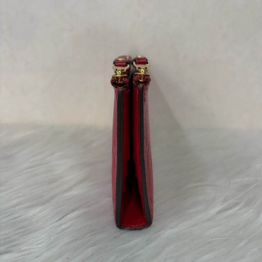 LV M62529 紅皮 牛皮 壓紋 金釦 對開 長夾-1