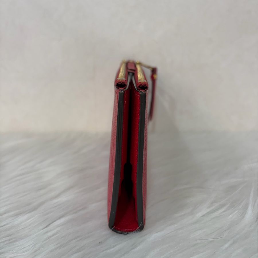 LV M62529 紅皮 牛皮 壓紋 金釦 對開 長夾-3