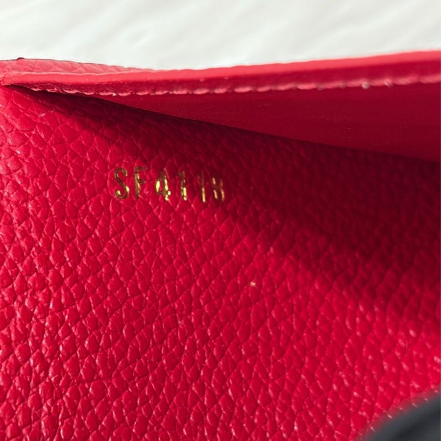 LV M62529 紅皮 牛皮 壓紋 金釦 對開 長夾-33