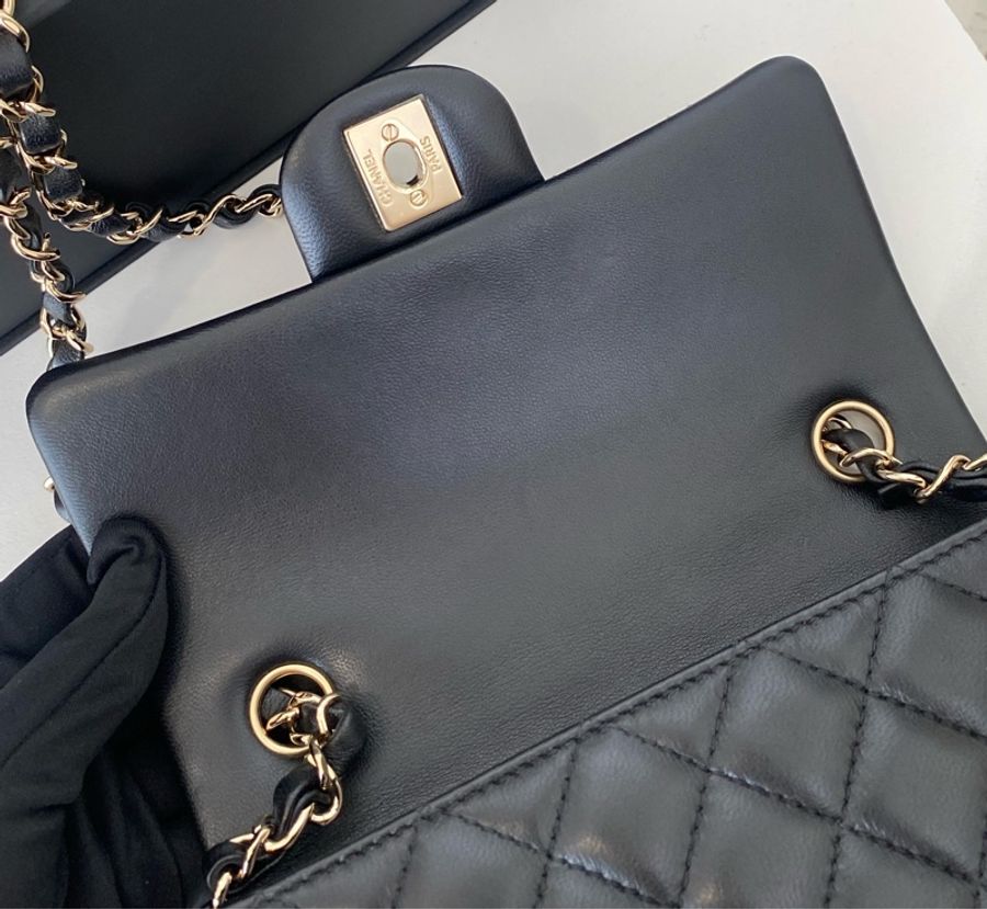 Chanel mini coco20黑金晶片款近新-13