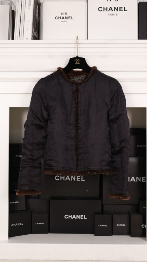 Chanel 03年棕色条纹毛毛滚边两口袋圆领上衣外套-5