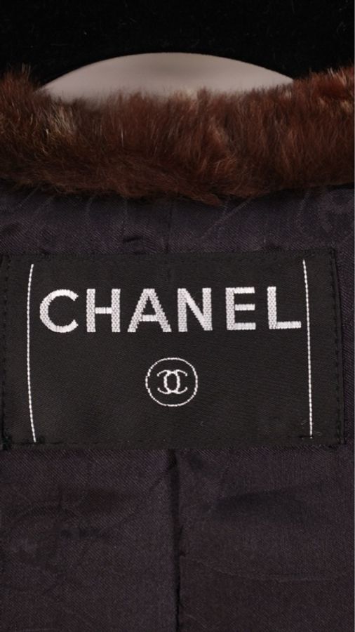 Chanel 03年棕色条纹毛毛滚边两口袋圆领上衣外套-28