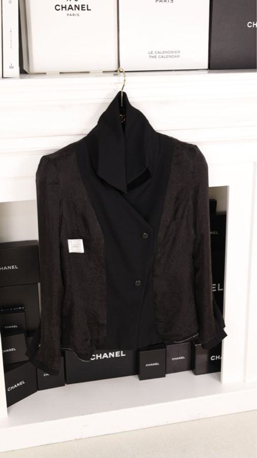 Chanel 01年黑色羊毛双排扣收腰两口袋西装上衣外套-1