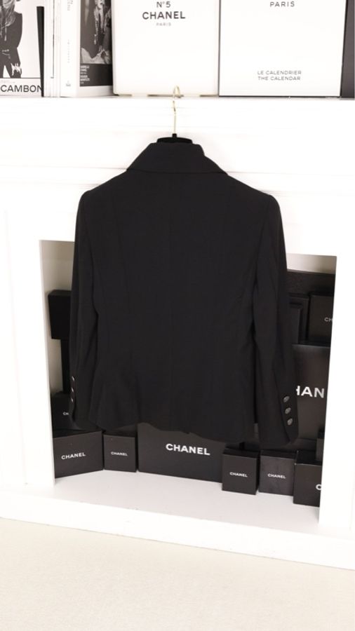 Chanel 01年黑色羊毛双排扣收腰两口袋西装上衣外套-5