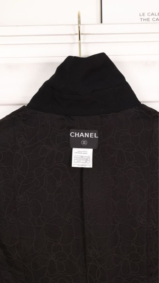 Chanel 01年黑色羊毛双排扣收腰两口袋西装上衣外套-14