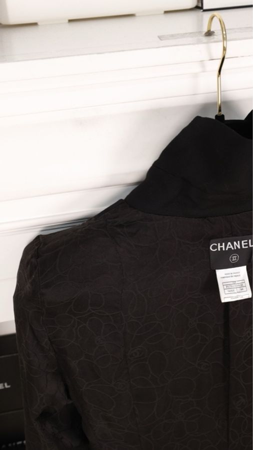 Chanel 01年黑色羊毛双排扣收腰两口袋西装上衣外套-16