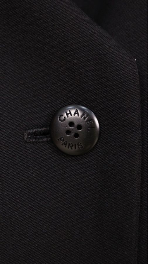 Chanel 01年黑色羊毛双排扣收腰两口袋西装上衣外套-68