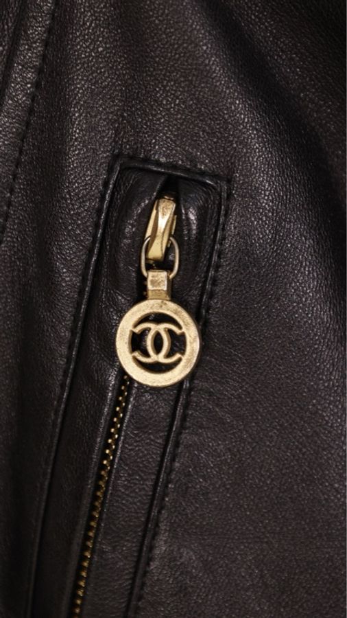 Chanel 93年黑金扣侧边拉链两口袋皮裤长裤-53