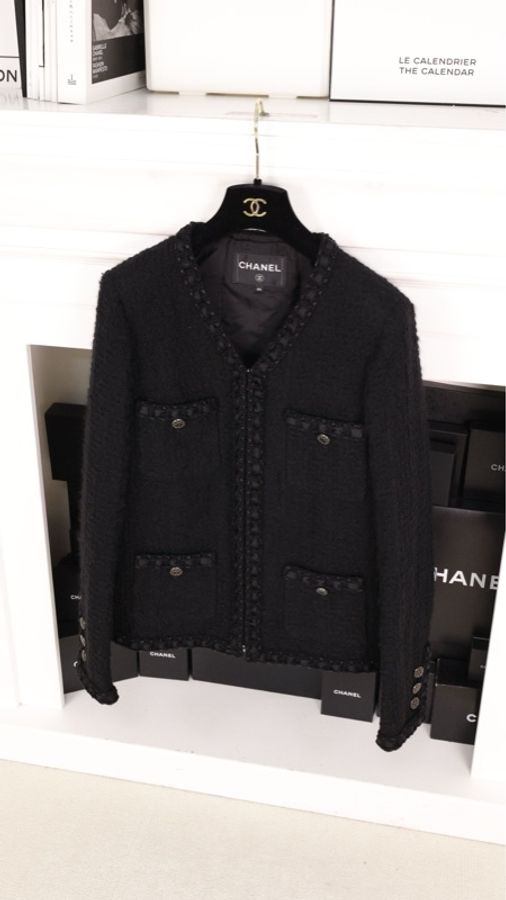 Chanel 16年罗马系列黑色粗花呢四口袋上衣外套FR44 25/8-3