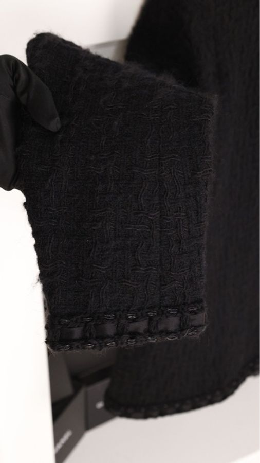Chanel 16年罗马系列黑色粗花呢四口袋上衣外套FR44 25/8-31