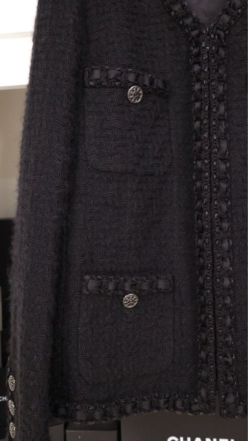 Chanel 16年罗马系列黑色粗花呢四口袋上衣外套FR44 25/8-39