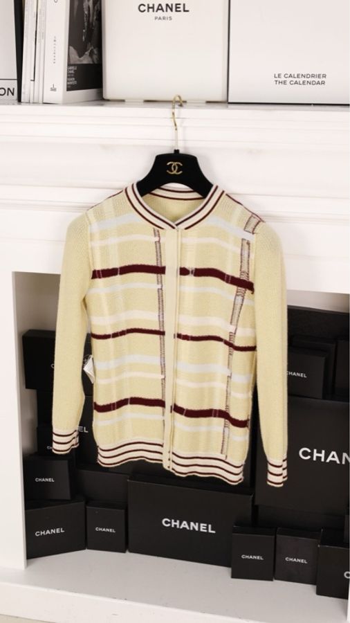 Chanel 04年秀款黄棕格纹山羊绒针织开衫马甲开衫套装-9