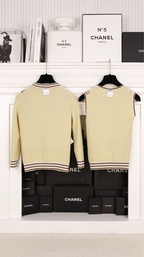 Chanel 04年秀款黄棕格纹山羊绒针织开衫马甲开衫套装-16
