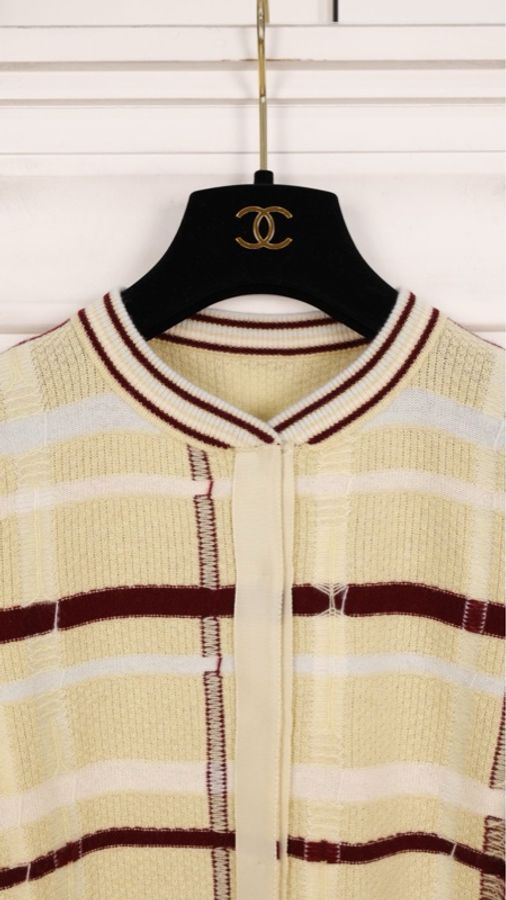 Chanel 04年秀款黄棕格纹山羊绒针织开衫马甲开衫套装-23