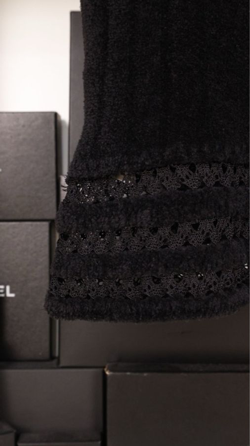 Chanel 02年黑色毛巾材质娃娃领马甲背心上衣-44