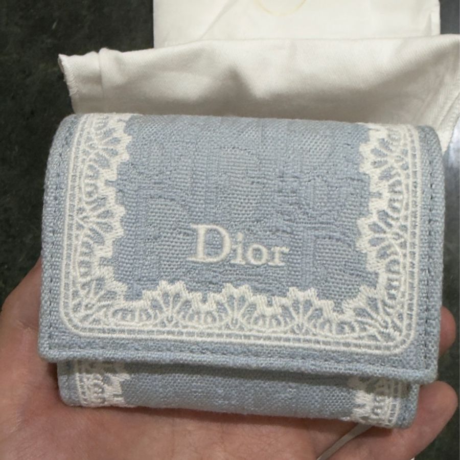 Dior日本限定三折短夾-9
