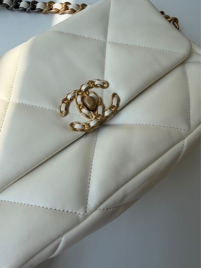 晶片款🫶🏻Chanel 19 bag 小號-1