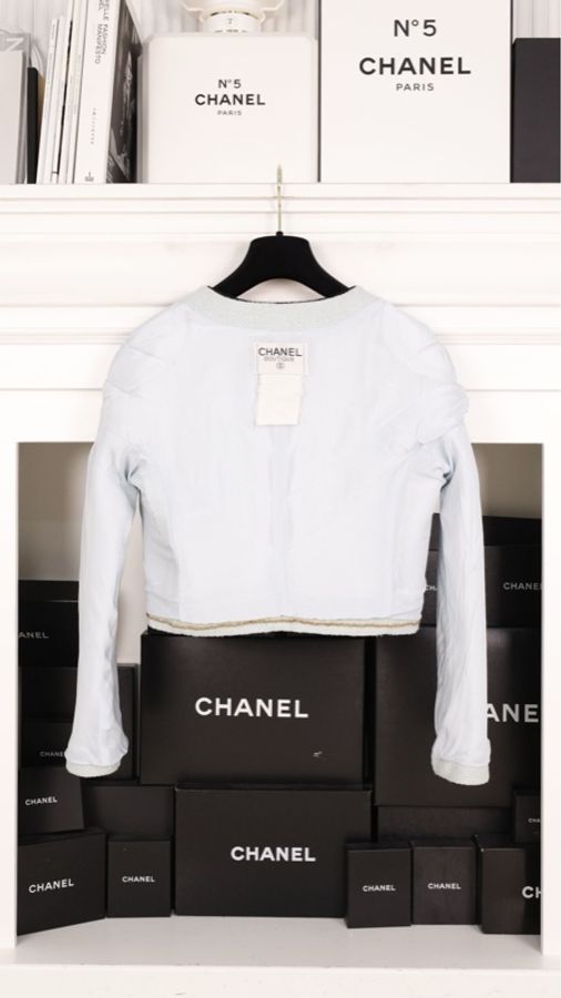 Chanel 90年海报款婴儿蓝羊毛黑色滚边两口袋crop短外套-4