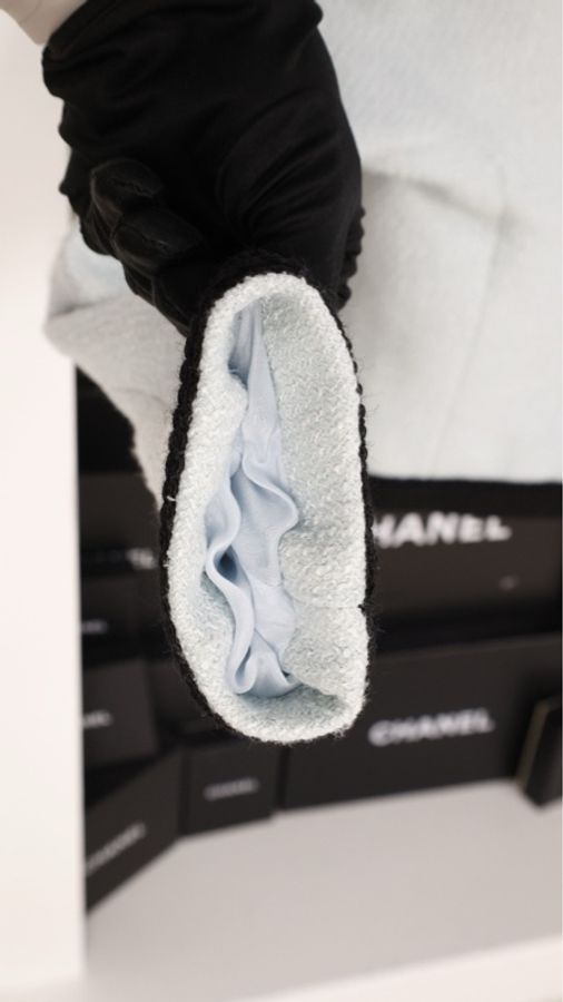 Chanel 90年海报款婴儿蓝羊毛黑色滚边两口袋crop短外套-41