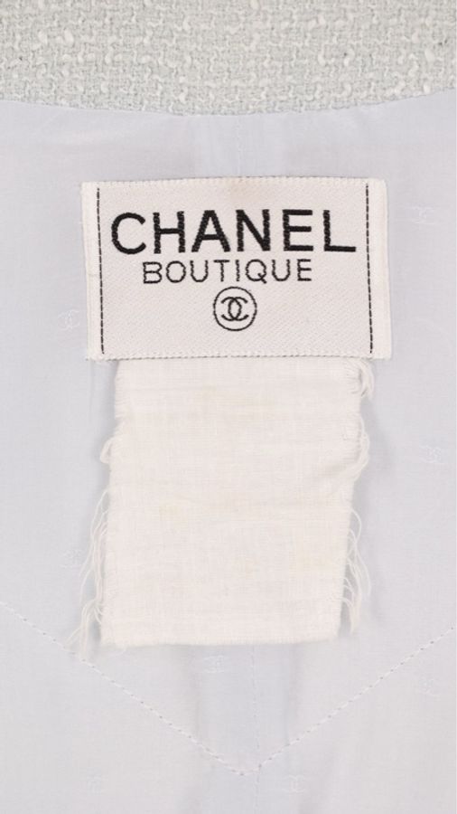 Chanel 90年海报款婴儿蓝羊毛黑色滚边两口袋crop短外套-50