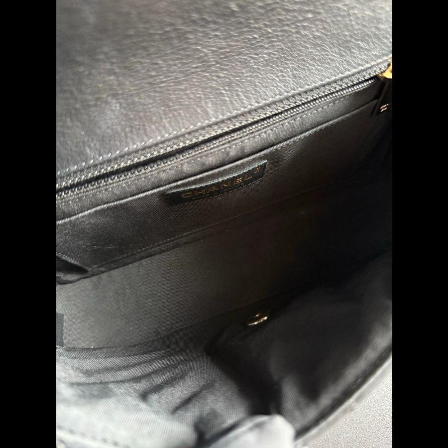 Chanel香奈兒限量V紋口蓋包-7