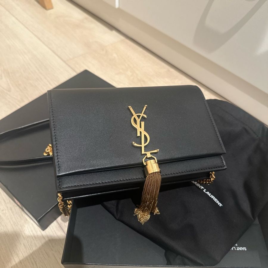 YSL 流蘇 WOC 黑色-5