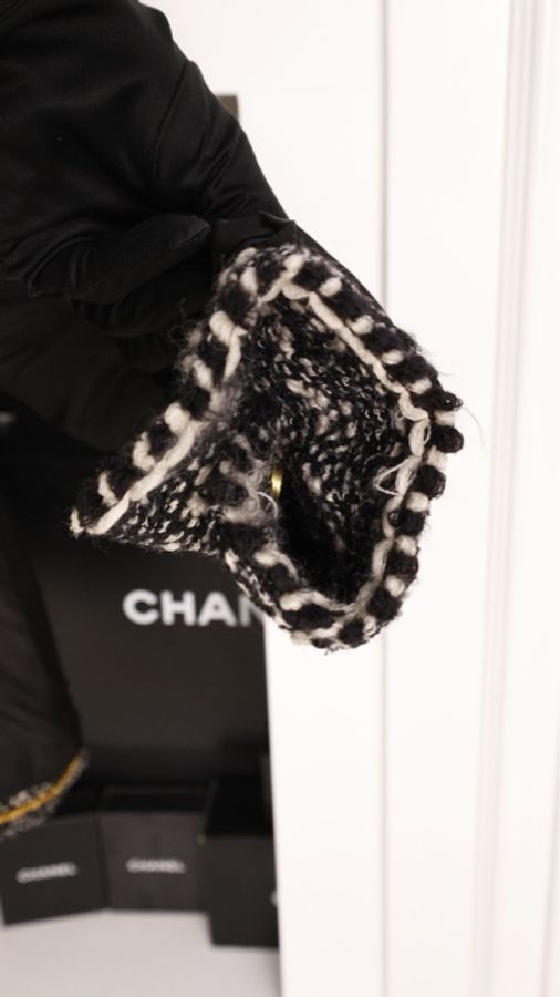 Chanel 94年秋冬秀款黑白雪花粗花呢两口袋上衣外套-28