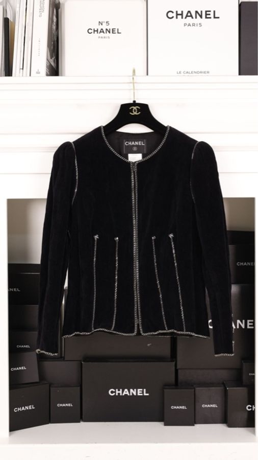 Chanel 06年秀款黑色丝绒银链滚边收腰上衣外套-0
