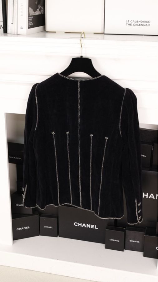 Chanel 06年秀款黑色丝绒银链滚边收腰上衣外套-1
