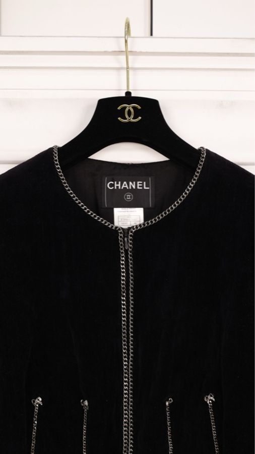 Chanel 06年秀款黑色丝绒银链滚边收腰上衣外套-14