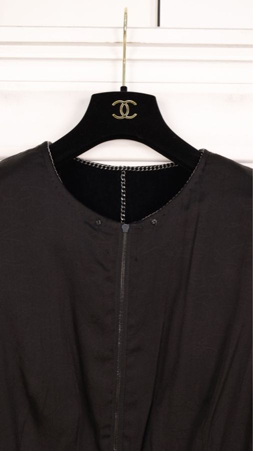 Chanel 06年秀款黑色丝绒银链滚边收腰上衣外套-15