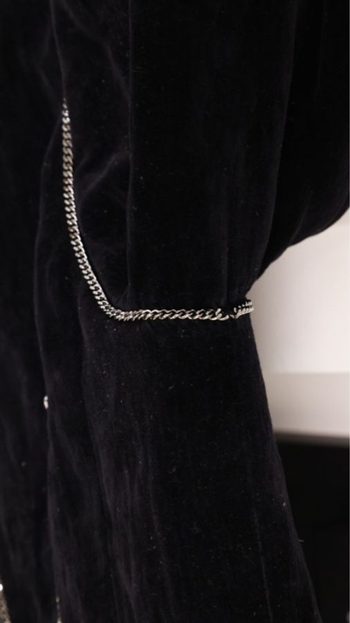 Chanel 06年秀款黑色丝绒银链滚边收腰上衣外套-47