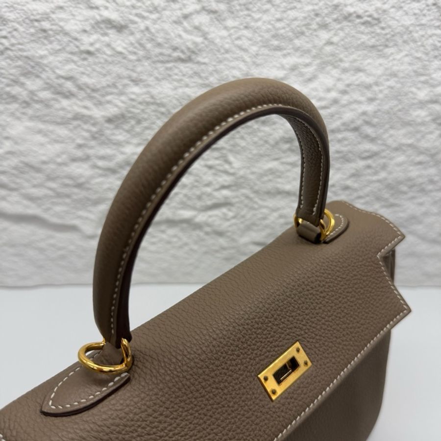 98新 Hermes愛馬仕 kelly25 大象灰 金扣 Togo皮斜挎包-6