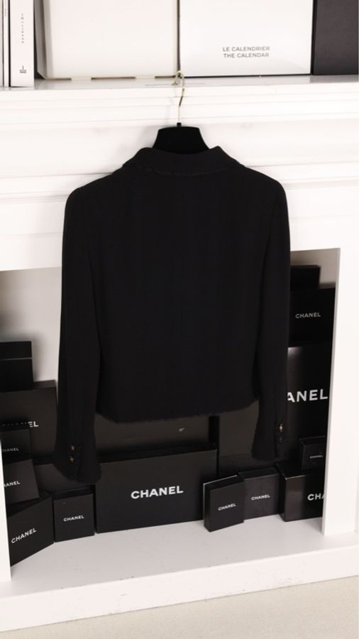 Chanel 95年黑色羊毛一粒扣两口袋上衣外套-1