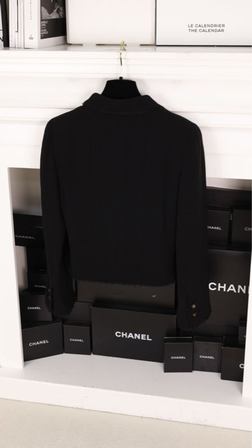 Chanel 95年黑色羊毛一粒扣两口袋上衣外套-3