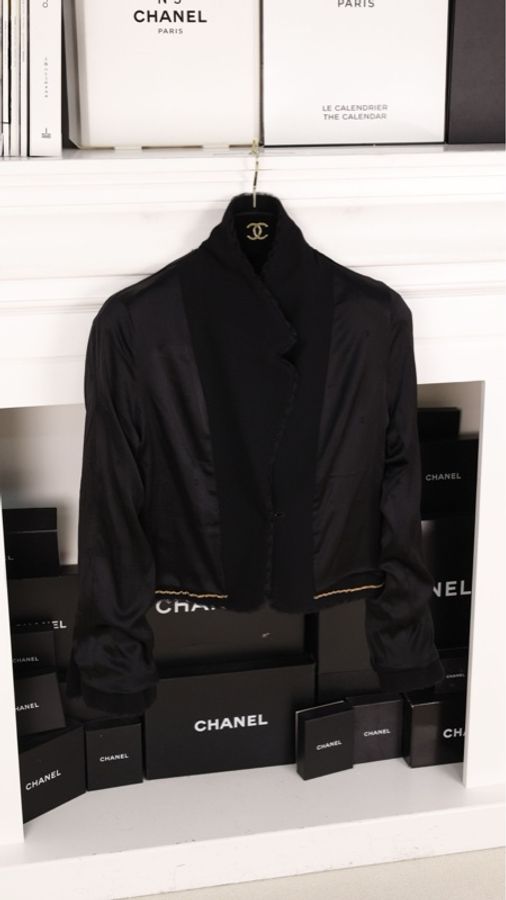 Chanel 95年黑色羊毛一粒扣两口袋上衣外套-7