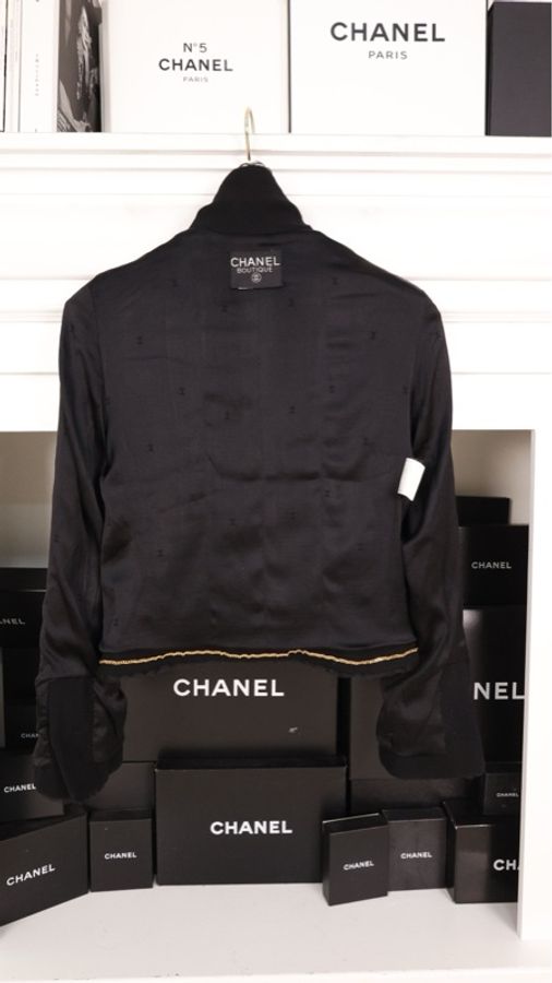 Chanel 95年黑色羊毛一粒扣两口袋上衣外套-9