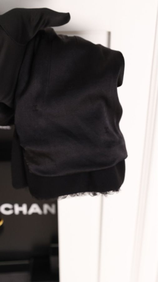 Chanel 95年黑色羊毛一粒扣两口袋上衣外套-26