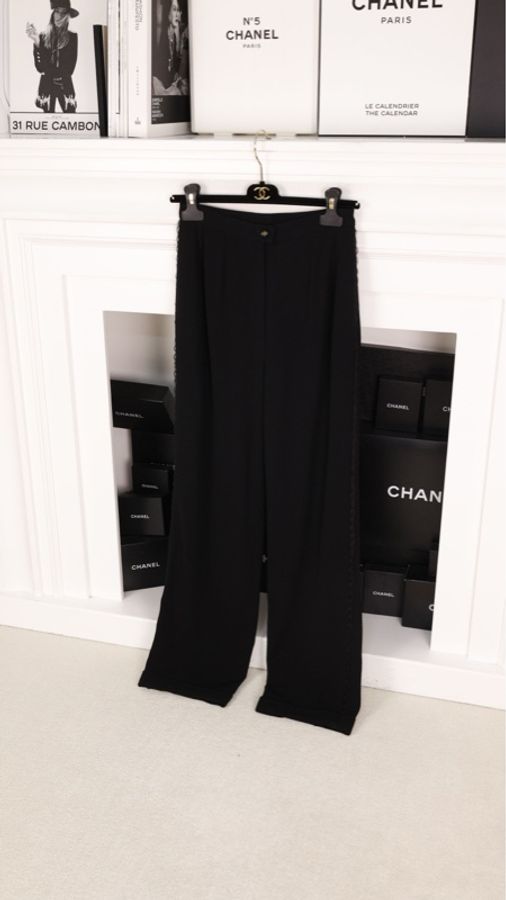 Chanel 95年黑色羊毛长裤-3