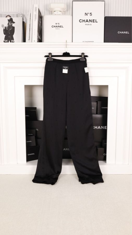 Chanel 95年黑色羊毛长裤-9
